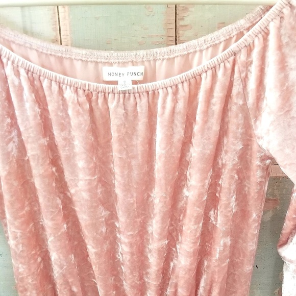 Honey Punch Pink Crushed Velvet Romper Small - Picture 3 of 7